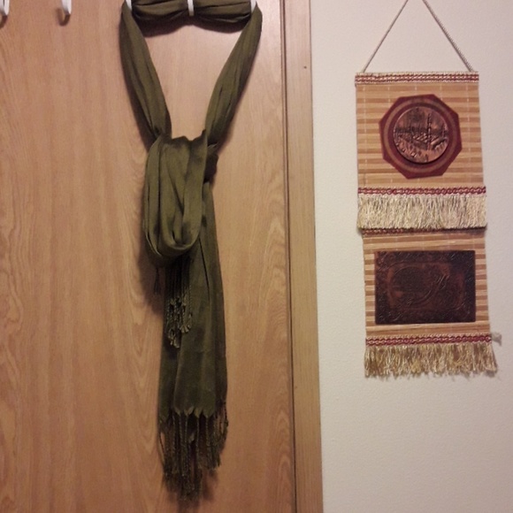 Scrafs 7 pc. - Picture 5 of 8